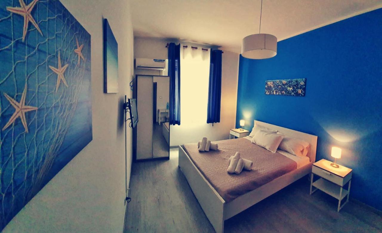 A Un Passo Dal Centro Hotel Палермо Екстериор снимка